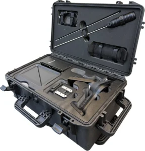 Videoscopio X300 empacado en su caja de transporte con acolchados de protección para traslado seguro