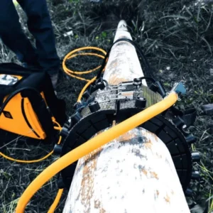 Sistema de ondas guiadas para inspección con Ensayos No Destructivos Perú detectando corrosión en ductos de largo alcance.